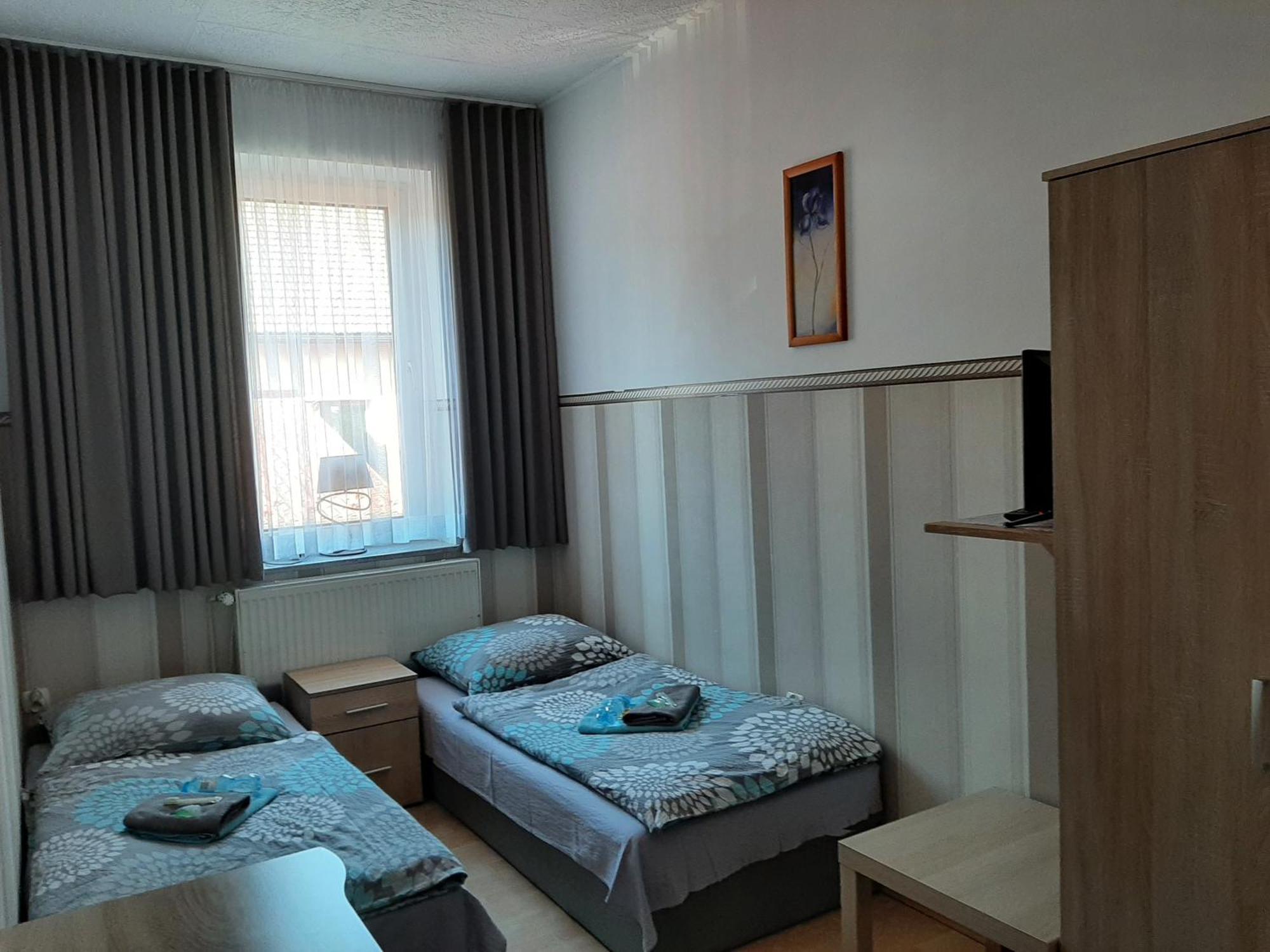 Noclegi Viktor Kalwaria Zebrzydowska Exterior foto