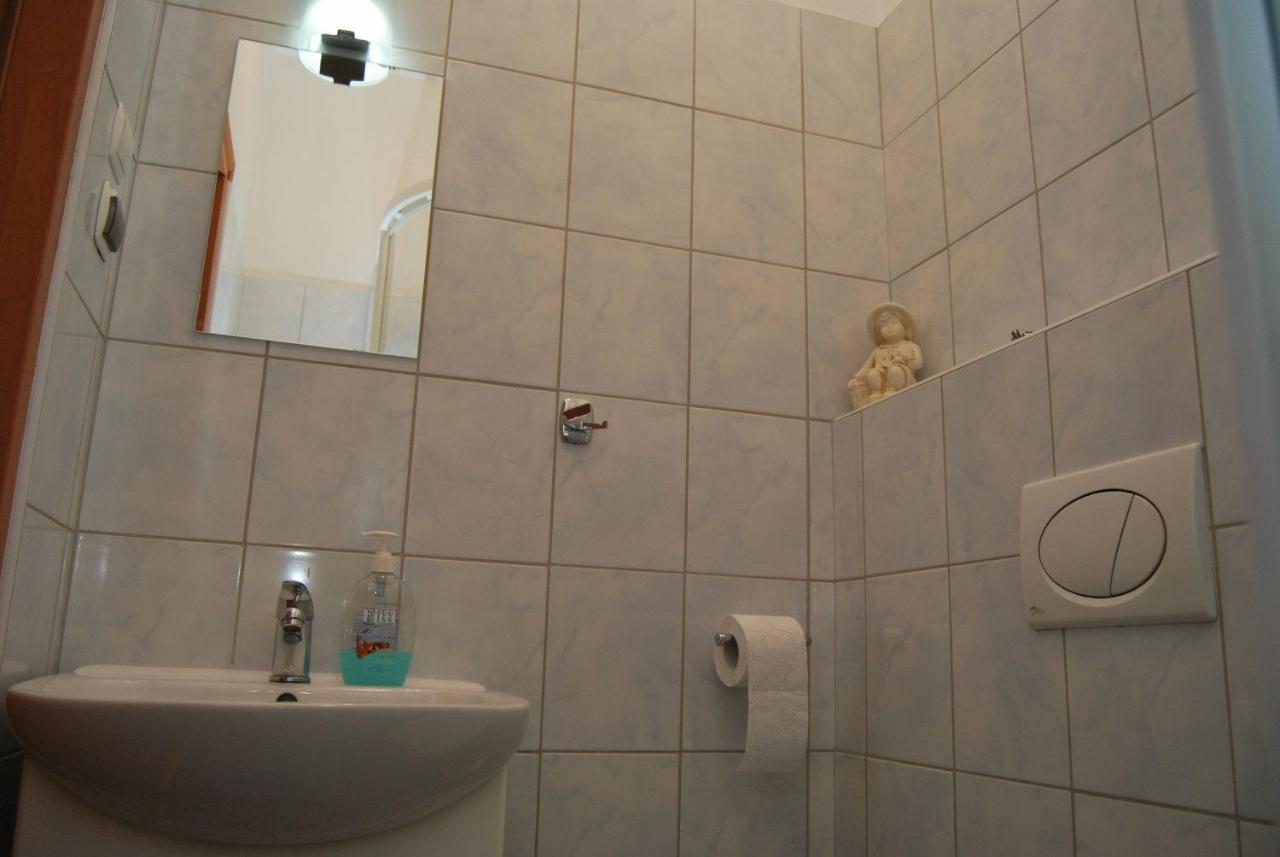 Noclegi Viktor Kalwaria Zebrzydowska Quarto foto